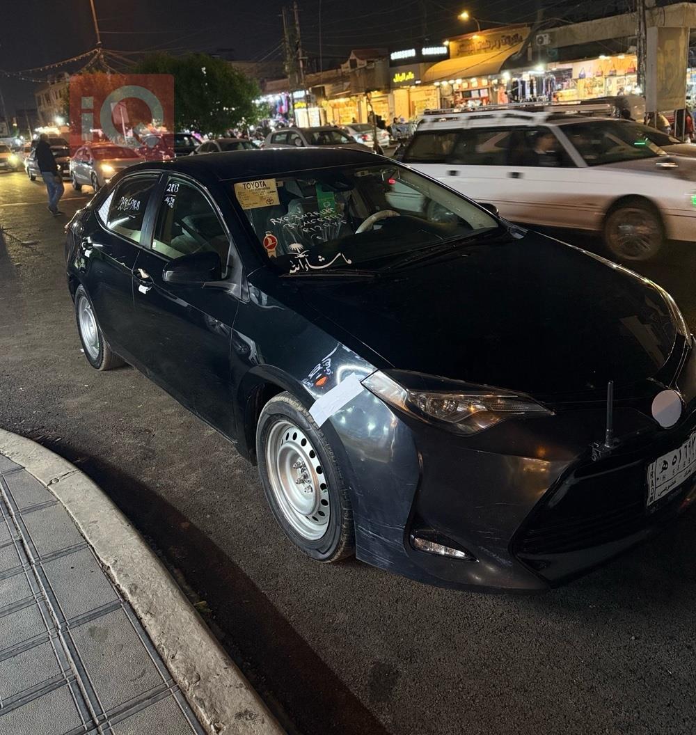 تۆیۆتا کۆرۆلا